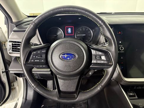 Used 2025 Subaru Outback Onyx Edition AWD/4WD image 23