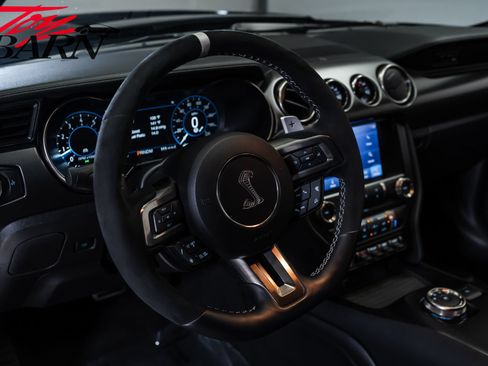 Used 2021 Ford Mustang Shelby GT500 w/ Technology Package RWD image 26