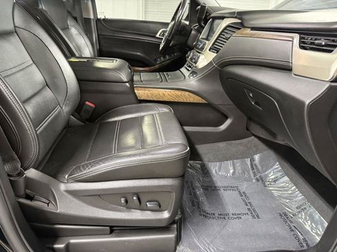 Used 2019 GMC Yukon XL Denali w/ Denali Ultimate Package AWD/4WD image 46
