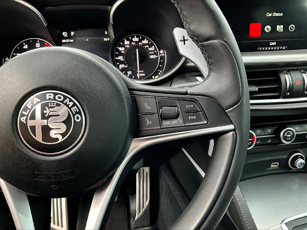 Used 2019 Alfa Romeo Stelvio Ti Sport w/ Quick Order Package 22S Sport AWD/4WD image 12