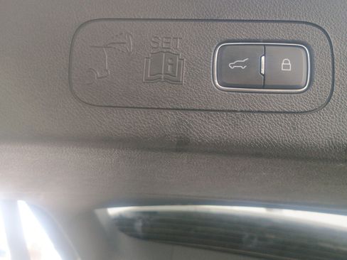 Used 2023 Lincoln Aviator Reserve image 12