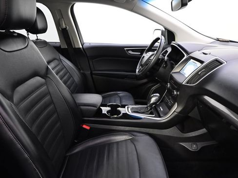 Used 2017 Ford Edge SEL w/ Equipment Group 201A AWD/4WD image 16