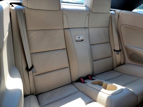 Used 2012 Volkswagen Eos Lux image 32