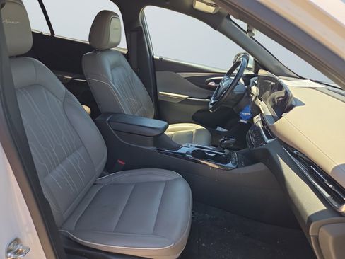 Used 2024 Buick Envista Avenir FWD image 18