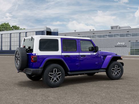 New 2026 Jeep Wrangler Unlimited Sahara w/ Whitecap Package AWD/4WD image 19