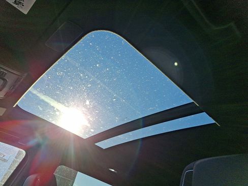 Used 2024 Cadillac Escalade Sport w/ LPO, ONYX Package image 16