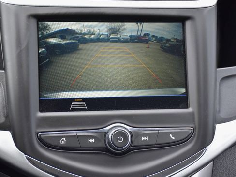 Used 2019 Chevrolet Sonic LT FWD image 18