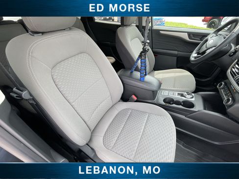 Certified 2022 Ford Escape SE w/ SE Sport Appearance Package AWD/4WD image 25