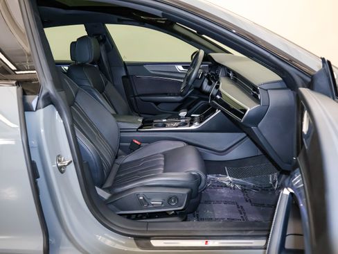 Used 2023 Audi S7 Prestige w/ Prestige Package image 54