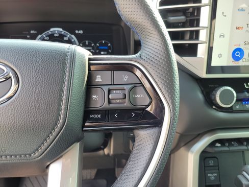 Used 2025 Toyota Tundra Platinum AWD/4WD image 14
