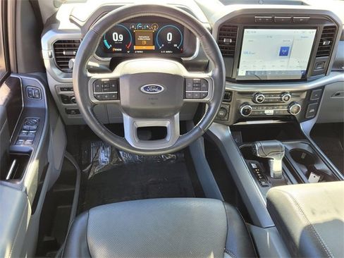 Used 2022 Ford F150 Lariat w/ Equipment Group 501A Mid image 7