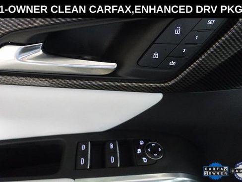 Used 2024 Chevrolet Traverse RS FWD image 10