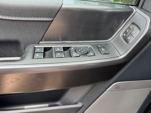 New 2025 Ford F150 Lariat w/ Equipment Group 501A Mid image 19