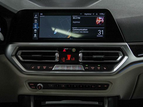 Used 2022 BMW 330e xDrive w/ Premium Package image 15