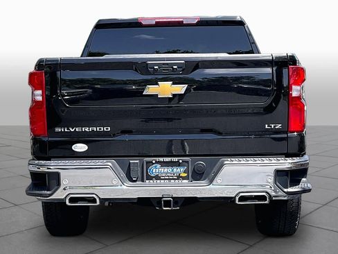 Used 2025 Chevrolet Silverado 1500 LTZ AWD/4WD image 5