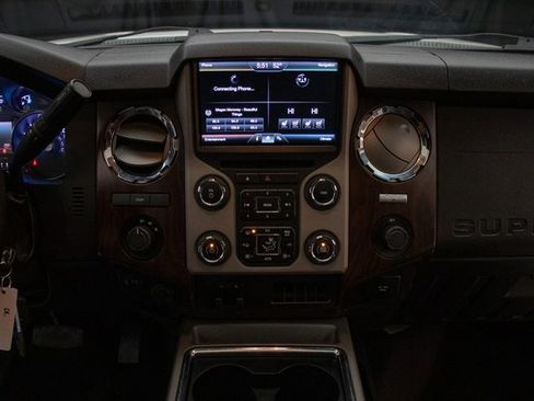 Used 2015 Ford F350 Lariat w/ Lariat Ultimate Package image 22