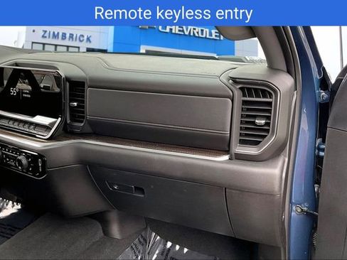 Certified 2025 Chevrolet Silverado 2500 LT w/ Convenience Package image 27