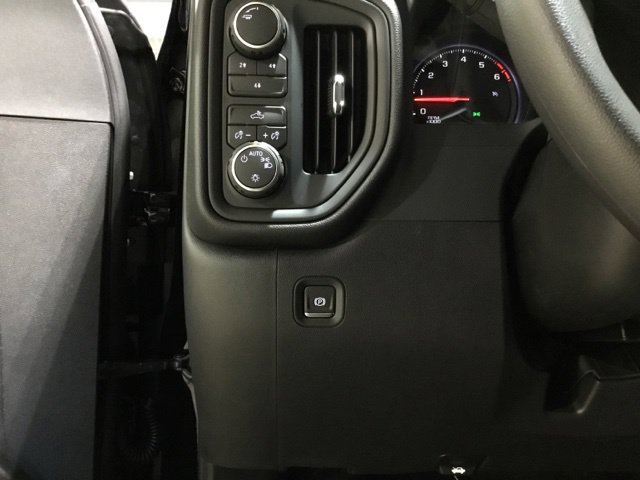 New 2026 Chevrolet Silverado 2500 Custom w/ Custom Convenience Package AWD/4WD image 37