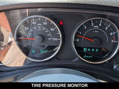 Used 2015 Jeep Wrangler Unlimited Sahara AWD/4WD image 18