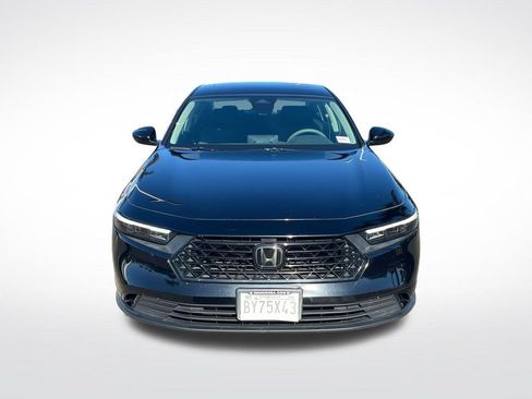 Used 2023 Honda Accord EX image 8