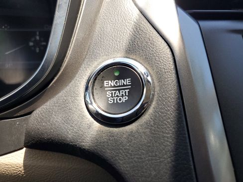 Used 2020 Ford Fusion SEL image 24