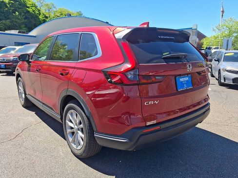 Used 2024 Honda CR-V EX image 9
