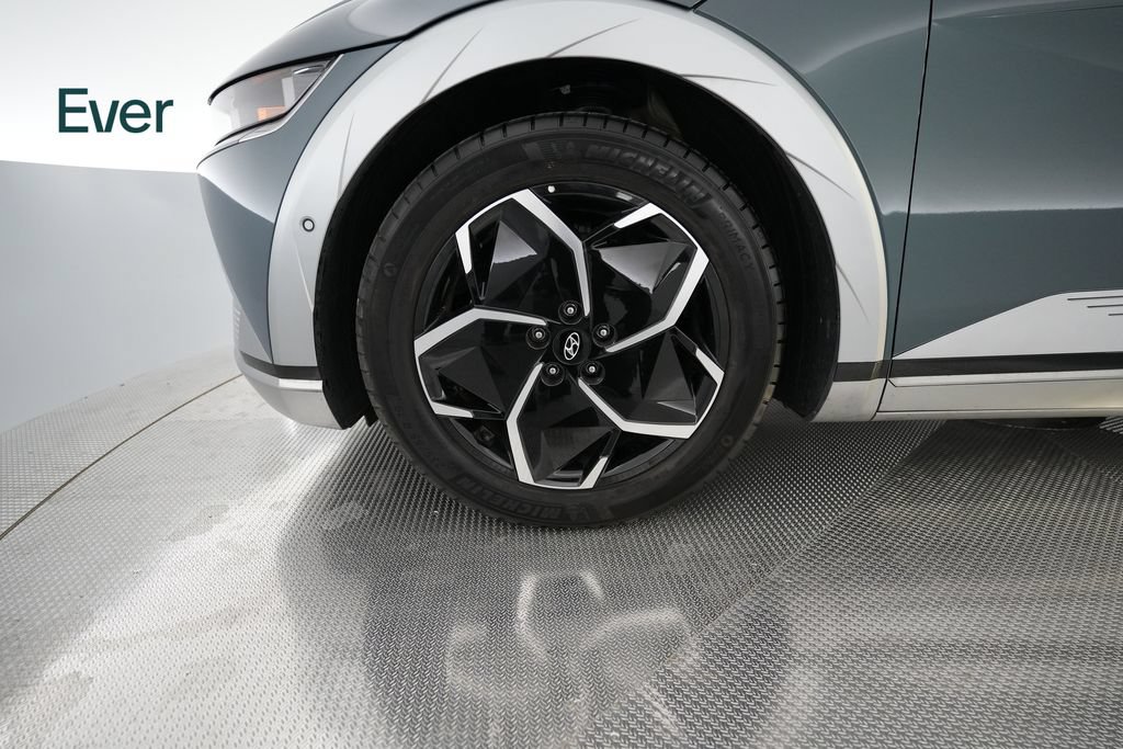 Used 2024 Hyundai Ioniq 5 Limited RWD image 18