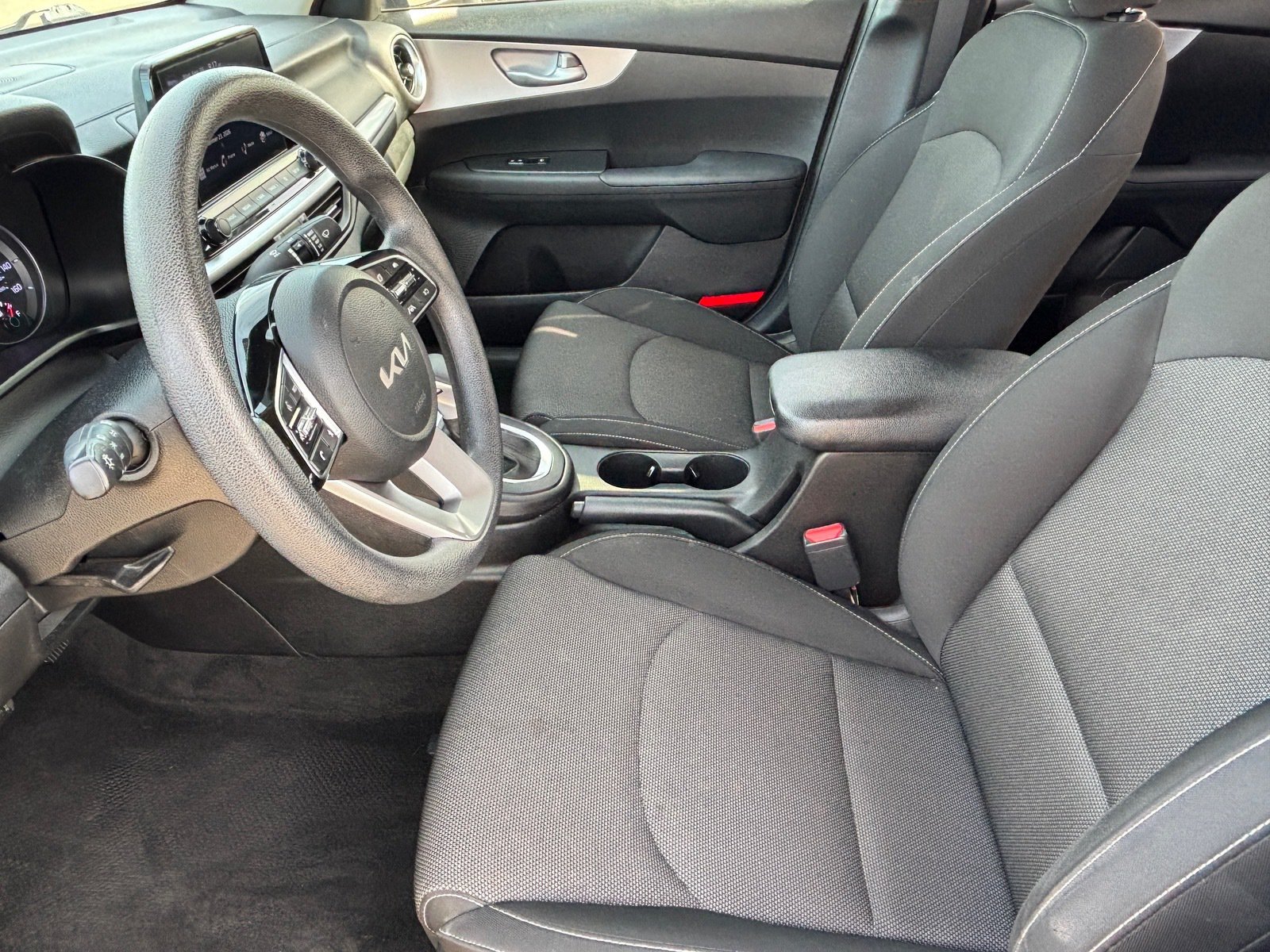 Certified 2023 Kia Forte LXS FWD image 21