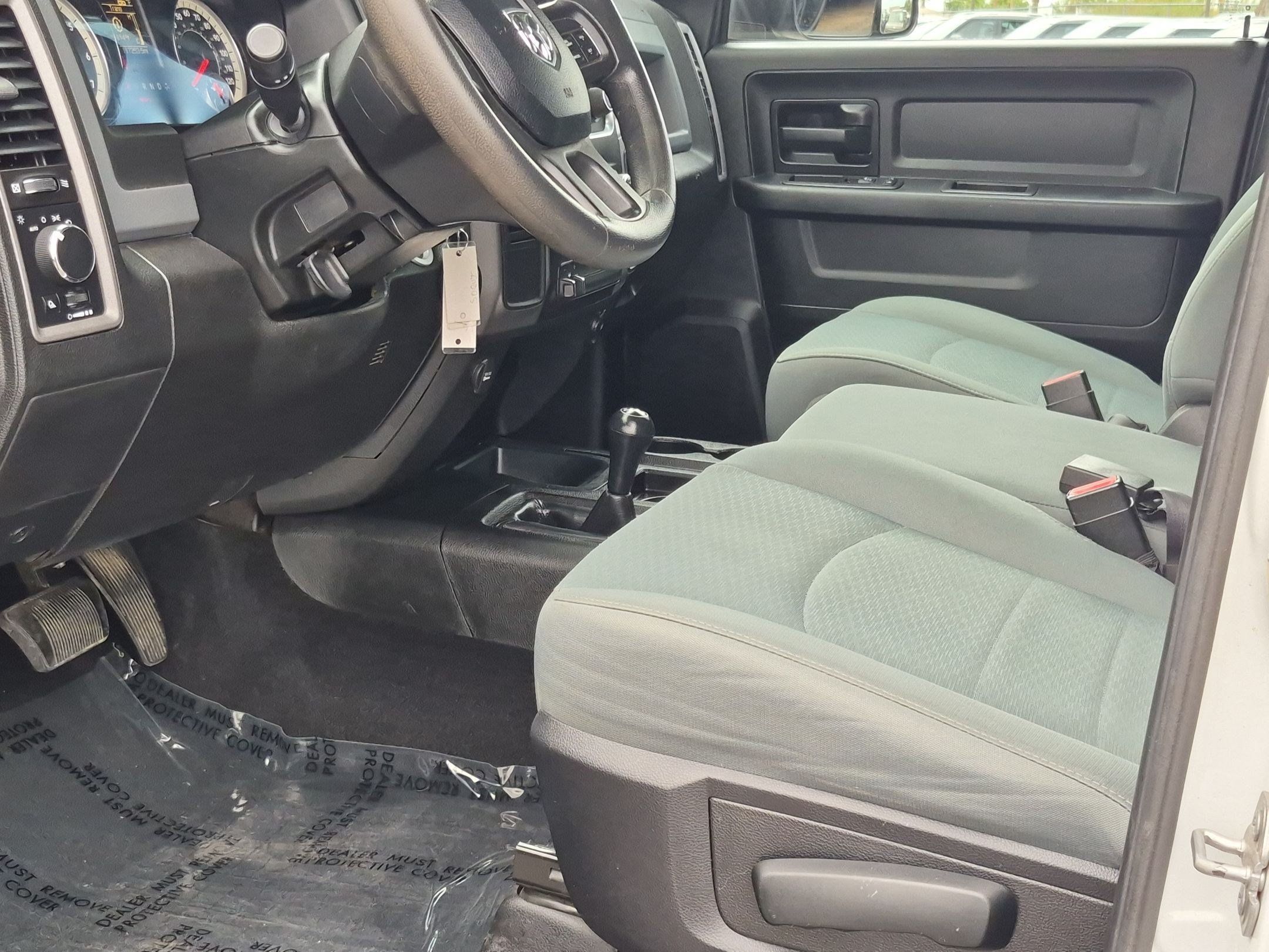 Used 2018 RAM 2500 Tradesman w/ Chrome Appearance Group AWD/4WD image 18