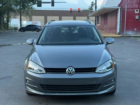 Used 2015 Volkswagen Golf S FWD image 5