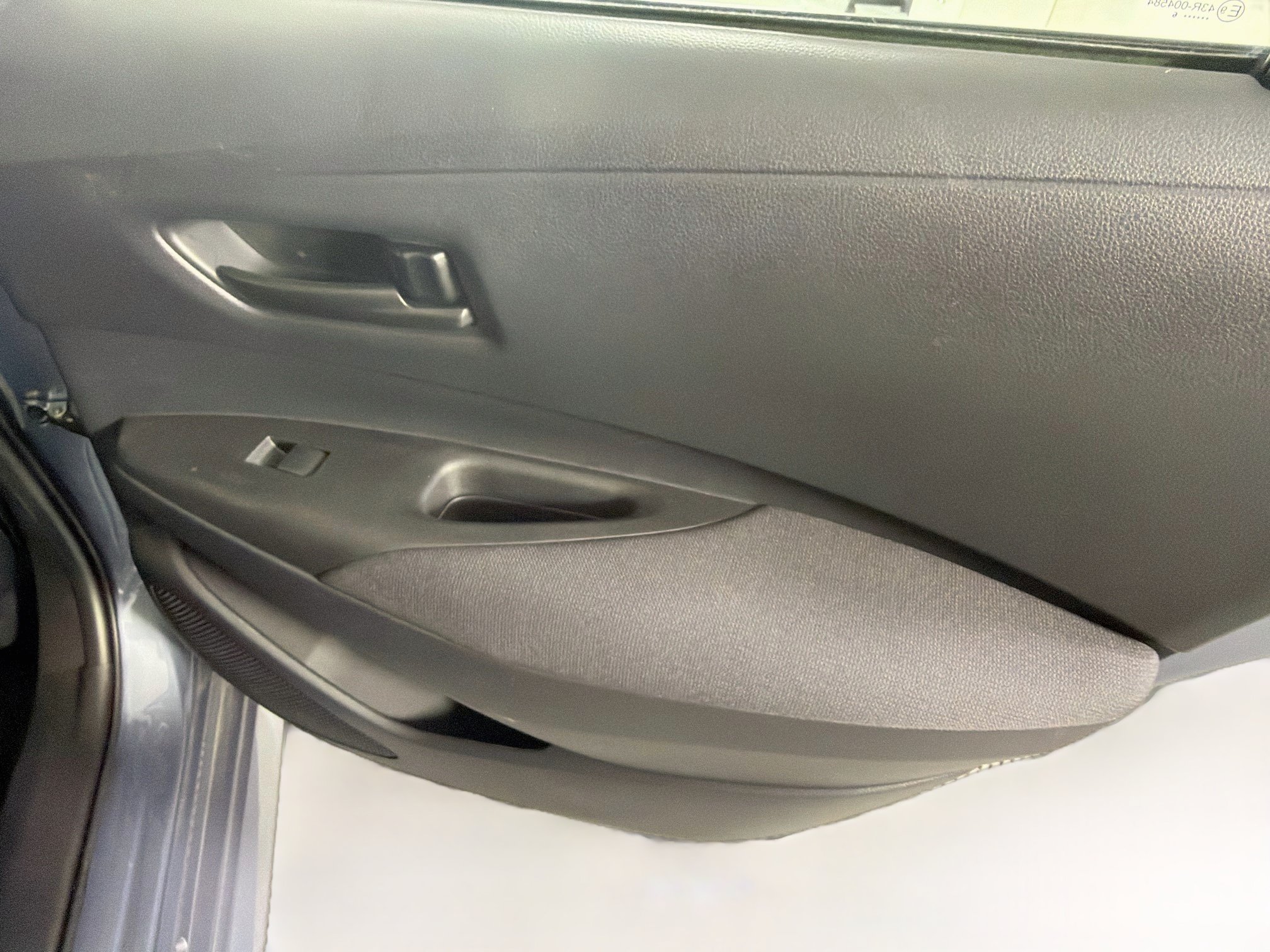 Used 2026 Toyota Corolla LE FWD image 27