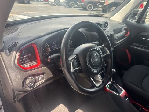 Used 2020 Jeep Renegade Trailhawk w/ Cold Weather Group AWD/4WD image 12