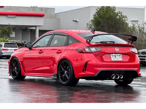 Used 2025 Honda Civic Type R image 6