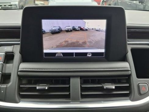 Used 2023 Chevrolet Suburban LS image 23