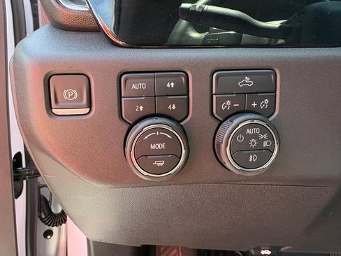 Used 2025 Chevrolet Silverado 1500 LT Trail Boss w/ Protection Package AWD/4WD image 23