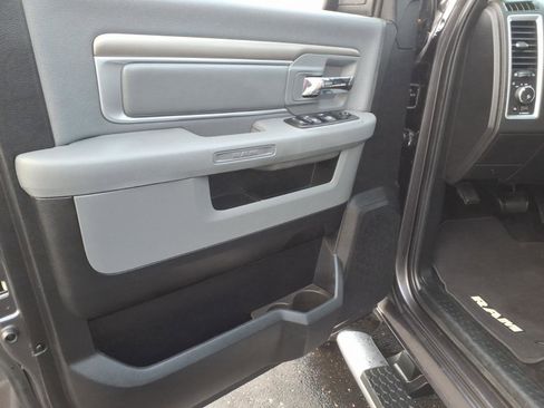 Used 2014 RAM 1500 Big Horn image 10