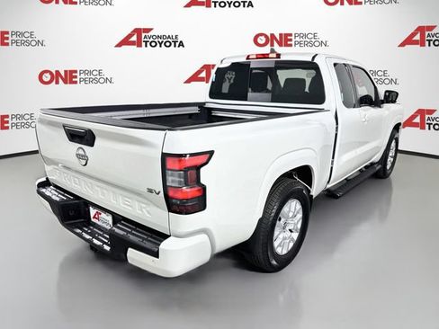Used 2024 Nissan Frontier SV w/ SV Convenience Package RWD image 7