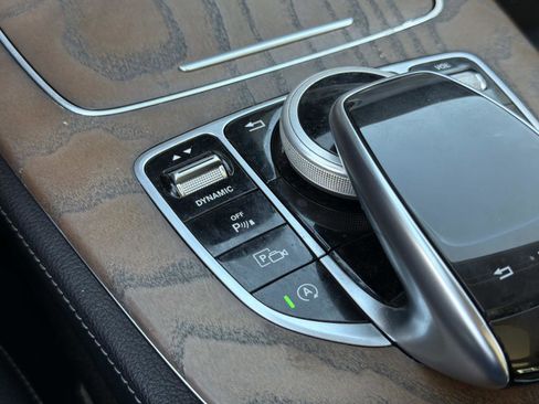 Used 2018 Mercedes-Benz E 300 w/ Premium 3 Package (Q03) image 15