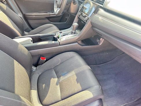 Used 2018 Honda Civic EX image 8