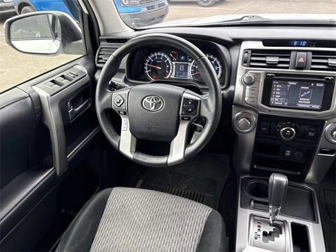 Used 2019 Toyota 4Runner SR5 w/ Four Season Floor Mat Package image 14