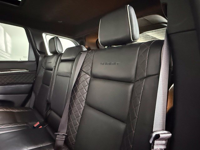 Used 2019 Jeep Grand Cherokee Summit AWD/4WD image 19