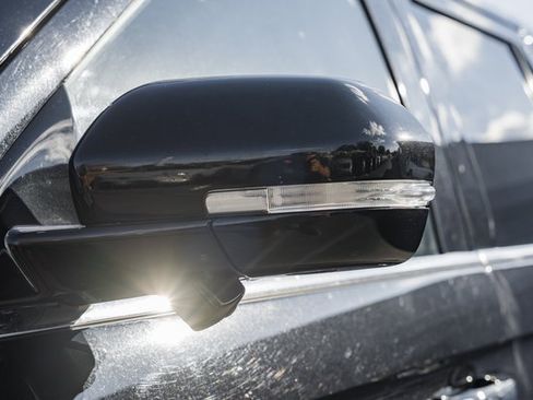 Used 2023 Ford Expedition Max Limited image 17