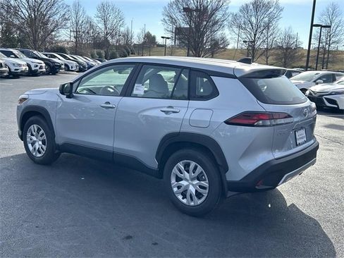 New 2026 Toyota Corolla Cross L image 6