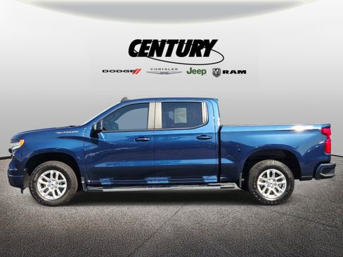 Used 2022 Chevrolet Silverado 1500 RST w/ Convenience Package II AWD/4WD image 7