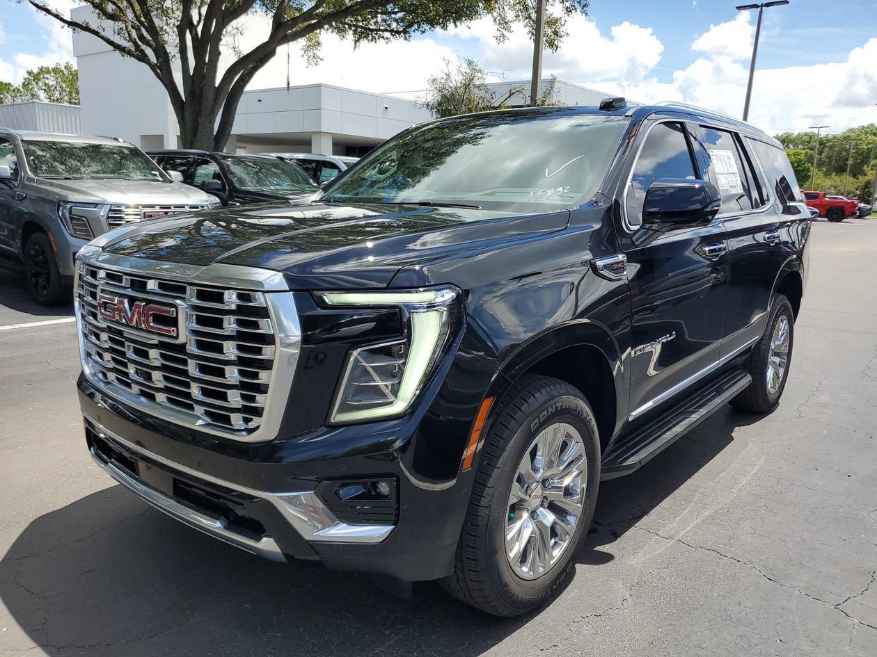 New 2026 GMC Yukon Denali RWD image 3