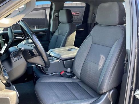 Used 2023 GMC Sierra 1500 Elevation image 24