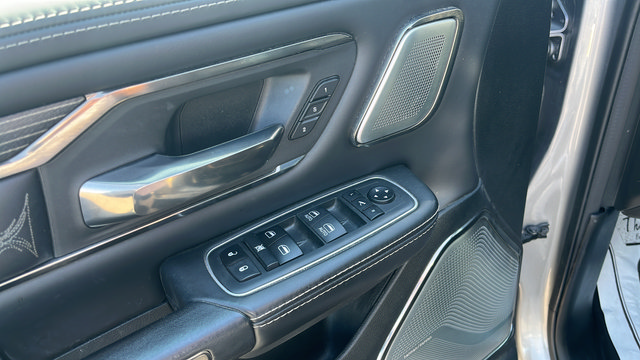 Used 2021 RAM 1500 Limited AWD/4WD image 10
