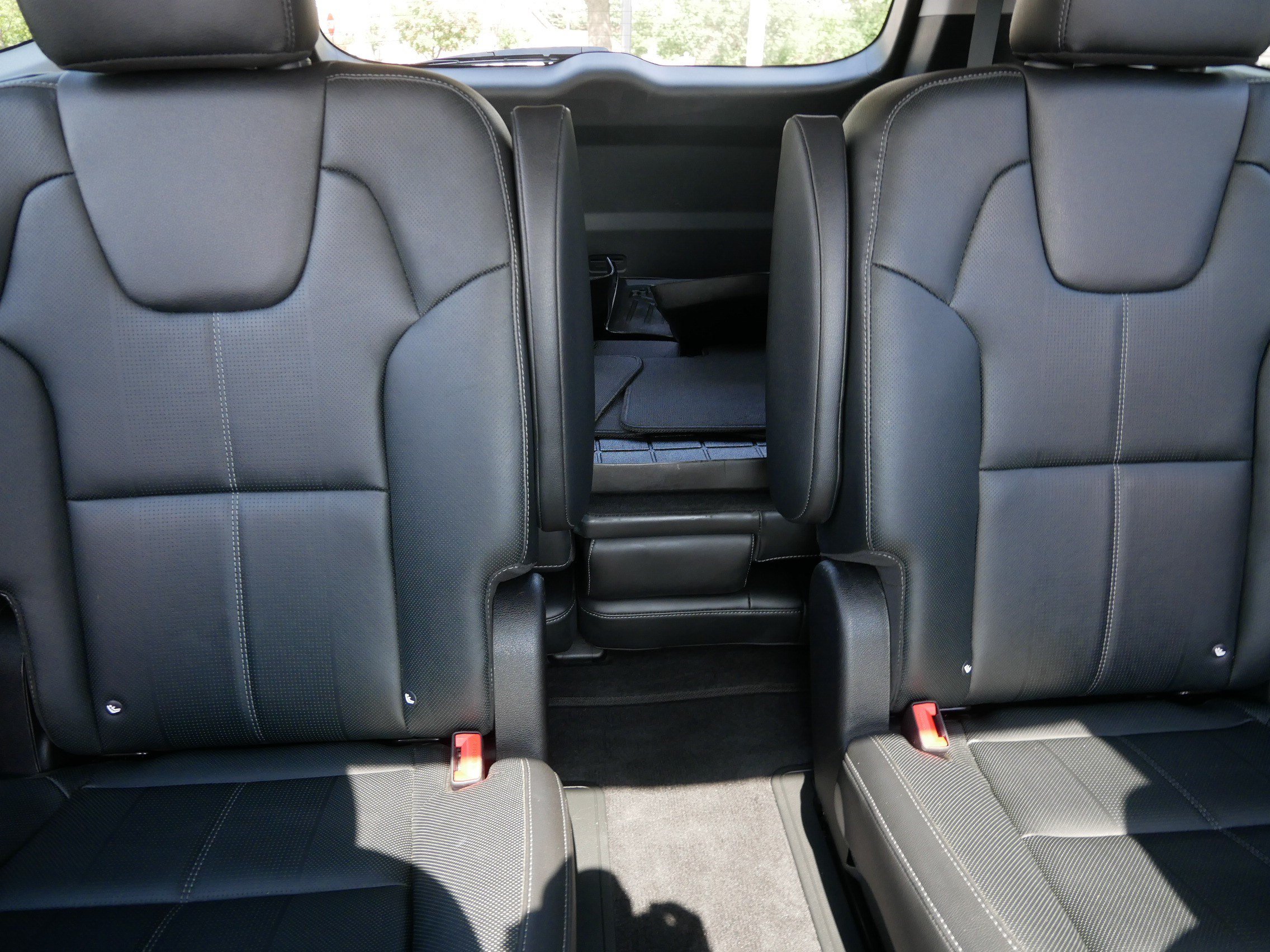 Used 2021 Kia Telluride EX w/ EX Premium Package AWD/4WD image 13