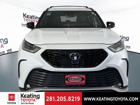 Certified 2024 Toyota Highlander XSE image 11