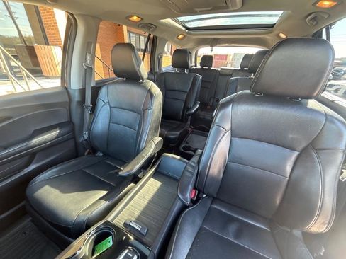 Used 2018 Honda Pilot Elite image 14